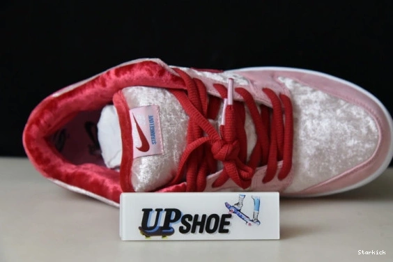 Skateboards SB Low CT2552-800 Nike  Dunk StrangeLove 0111